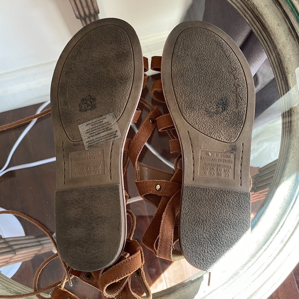 American Eagle Gladiator Sandals - image 8